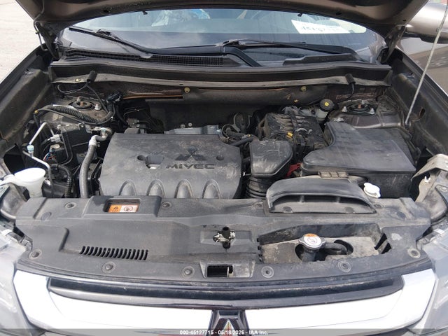 45127715 :رقم المزاد ، JA4AZ3A30HZ013434 vin ، 2017 Mitsubishi Outlander Se مزاد بيع