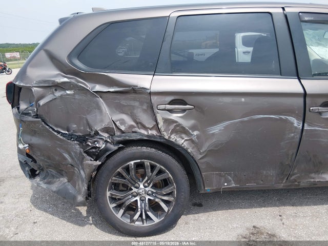 45127715 :رقم المزاد ، JA4AZ3A30HZ013434 vin ، 2017 Mitsubishi Outlander Se مزاد بيع