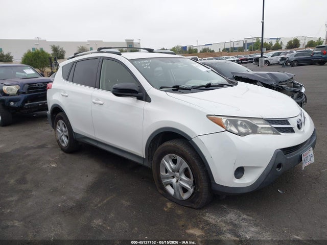 Aukcja sprzedaży 2015 Toyota Rav4 Le, vin: JTMZFREV4FJ053463, numer aukcji: 45127752