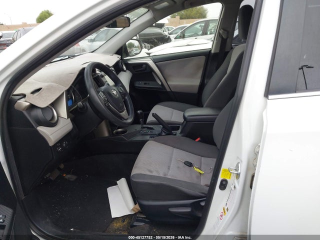 Aukcja sprzedaży 2015 Toyota Rav4 Le, vin: JTMZFREV4FJ053463, numer aukcji: 45127752