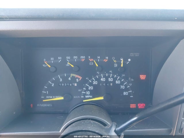 1992 Chevrolet Suburban K1500 მანქანა იყიდება აუქციონზე, vin: 1GNFK16K5NJ322905, აუქციონის ნომერი: 45127793