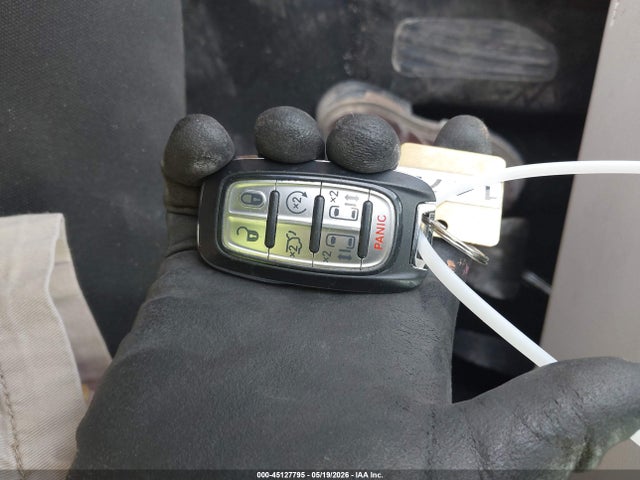 Продажа на аукционе авто 2023 Chrysler Voyager Lx, vin: 2C4RC1CG4PR568281, номер лота: 45127795
