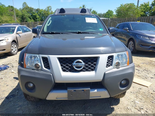 45127860 :رقم المزاد ، 5N1AN0NWXBC502028 vin ، 2011 Nissan Xterra Pro-4x مزاد بيع