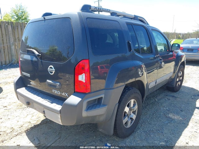 45127860 :رقم المزاد ، 5N1AN0NWXBC502028 vin ، 2011 Nissan Xterra Pro-4x مزاد بيع
