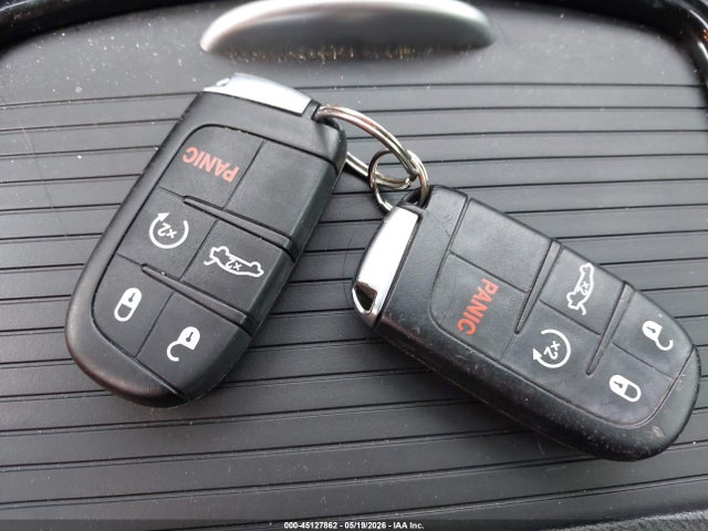 Chrysler 300 300s 2015 2C3CCABG9FH803225 Image 11