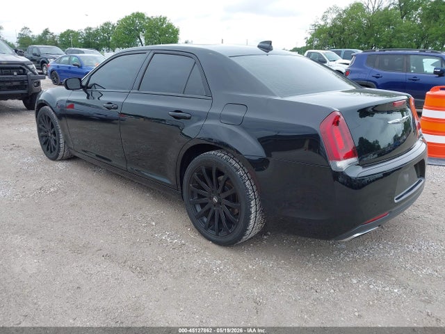 Chrysler 300 300s 2015 2C3CCABG9FH803225 Image 3