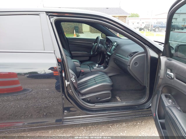 Chrysler 300 300s 2015 2C3CCABG9FH803225 Image 5