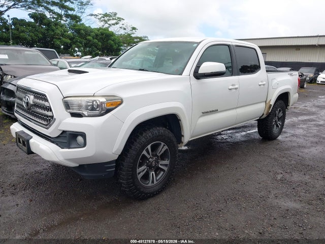 2017 Toyota Tacoma Sr5 V6 მანქანა იყიდება აუქციონზე, vin: 3TMAZ5CN0HM035080, აუქციონის ნომერი: 45127870