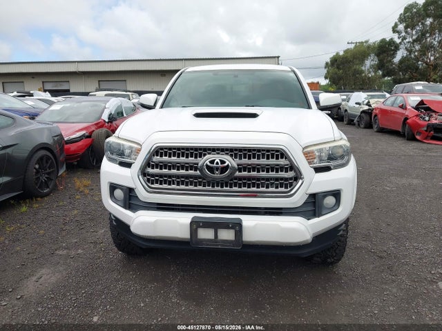 2017 Toyota Tacoma Sr5 V6 მანქანა იყიდება აუქციონზე, vin: 3TMAZ5CN0HM035080, აუქციონის ნომერი: 45127870