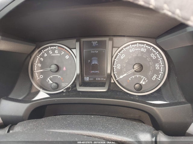 2017 Toyota Tacoma Sr5 V6 მანქანა იყიდება აუქციონზე, vin: 3TMAZ5CN0HM035080, აუქციონის ნომერი: 45127870