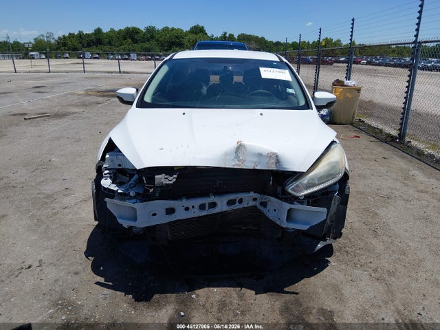 Ford FOCUS SE 2015 1FADP3F24FL318868 Image 6