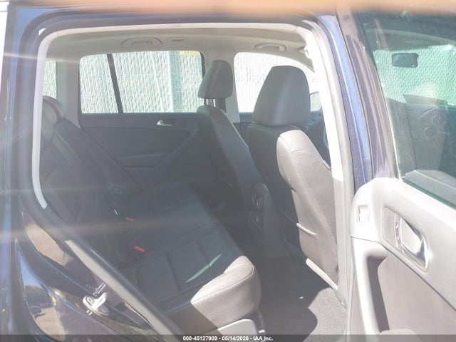 Aukcja sprzedaży 2011 Volkswagen Tiguan Se, vin: WVGBV7AX4BW566379, numer aukcji: 45127909