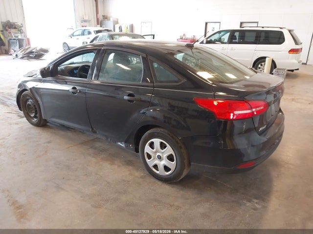 2018 Ford Focus S მანქანა იყიდება აუქციონზე, vin: 1FADP3E28JL268647, აუქციონის ნომერი: 45127929