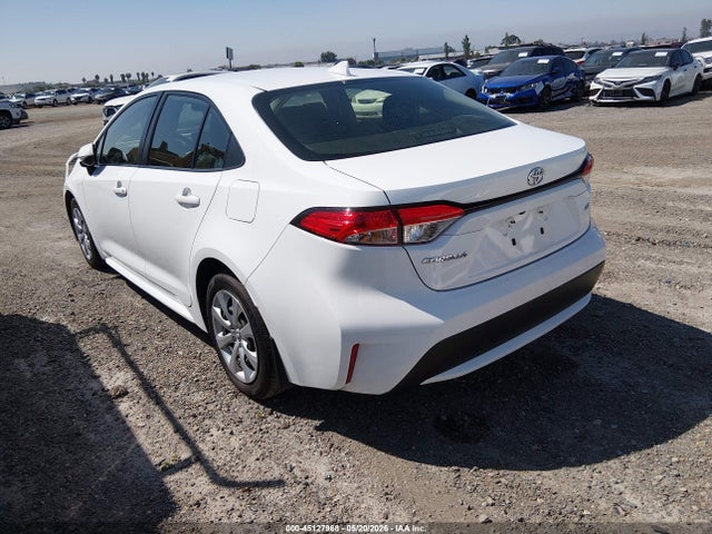 45127968 :رقم المزاد ، JTDEPMAE4N3017036 vin ، 2022 Toyota Corolla Le مزاد بيع