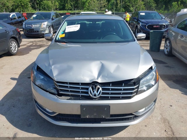 Aukcja sprzedaży 2014 Volkswagen Passat 2.0l Tdi Sel Premium, vin: 1VWCN7A39EC062483, numer aukcji: 45127984