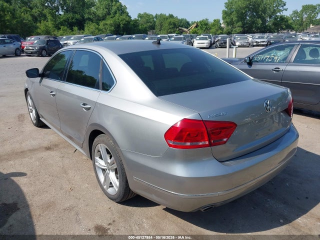 Aukcja sprzedaży 2014 Volkswagen Passat 2.0l Tdi Sel Premium, vin: 1VWCN7A39EC062483, numer aukcji: 45127984