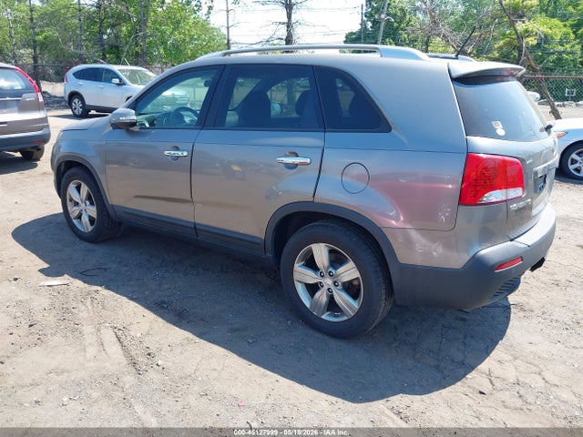 Продажа на аукционе авто 2013 Kia Sorento Ex V6, vin: 5XYKU3A28DG381708, номер лота: 45127999