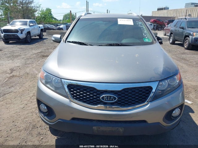 Продажа на аукционе авто 2013 Kia Sorento Ex V6, vin: 5XYKU3A28DG381708, номер лота: 45127999
