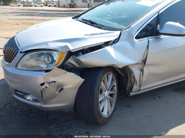 1G4PS5SK5G4152181 Buick Verano Leather Group