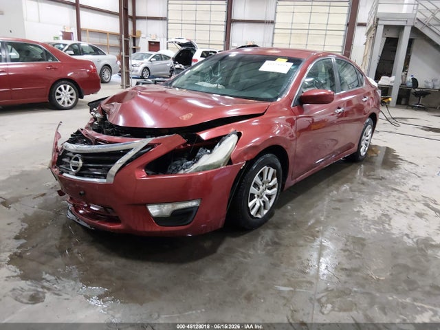 2015 Nissan Altima 2.5/2.5 S/2.5 Sl/2.5 Sv მანქანა იყიდება აუქციონზე, vin: 1N4AL3AP7FC424846, აუქციონის ნომერი: 45128018