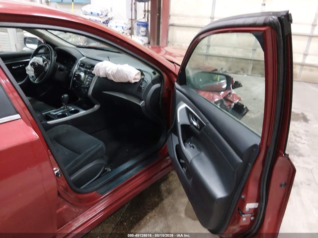 2015 Nissan Altima 2.5/2.5 S/2.5 Sl/2.5 Sv მანქანა იყიდება აუქციონზე, vin: 1N4AL3AP7FC424846, აუქციონის ნომერი: 45128018