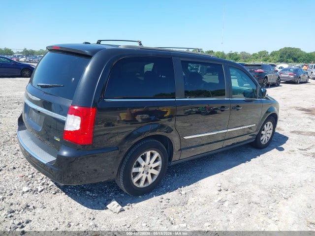 2016 Chrysler Town & Country Touring მანქანა იყიდება აუქციონზე, vin: 2C4RC1BG1GR295303, აუქციონის ნომერი: 45128038