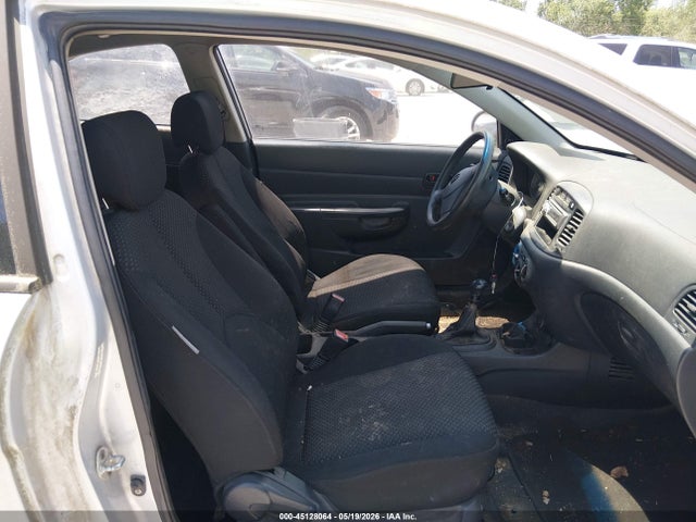 2008 Hyundai Accent Gs მანქანა იყიდება აუქციონზე, vin: KMHCM36C28U093463, აუქციონის ნომერი: 45128064