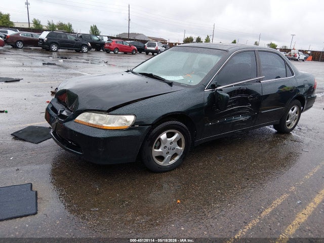 Aukcja sprzedaży 2000 Honda Accord 2.3 Ex, vin: 1HGCG6685YA021930, numer aukcji: 45128114