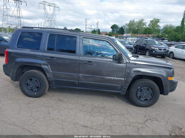 1C4NJRBB8GD581420 Jeep Patriot Sport