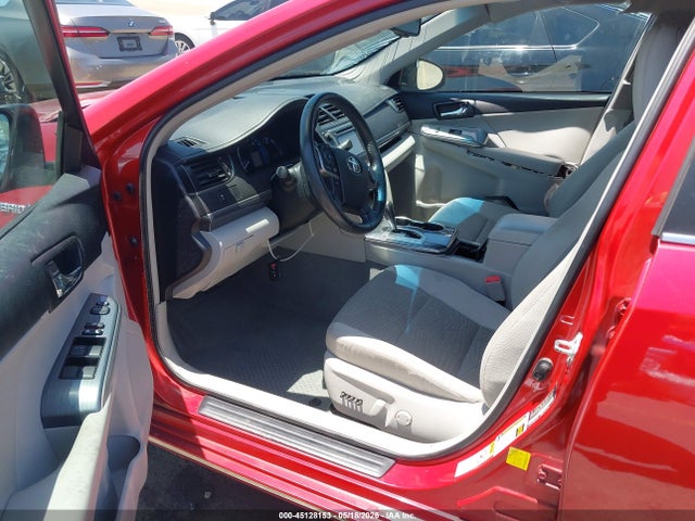 45128153 :رقم المزاد ، 4T1BD1FK9DU074426 vin ، 2013 Toyota Camry Hybrid Xle مزاد بيع