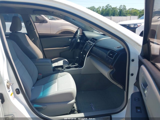 45128158 :رقم المزاد ، 4T4BF1FK9GR541834 vin ، 2016 Toyota Camry Le مزاد بيع