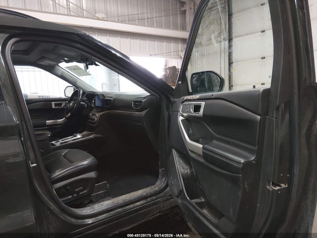 45128175 :رقم المزاد ، 1FMSK8DHXNGA78667 vin ، 2022 Ford Explorer Xlt مزاد بيع