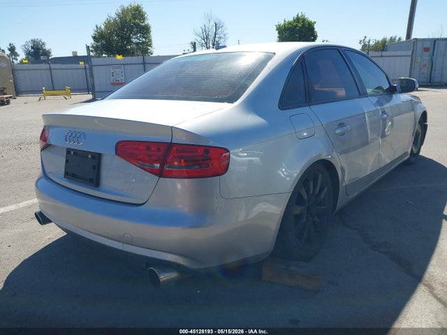 Audi A4 2.0t Premium 2014 WAUAFAFL5EA011097 Image 4