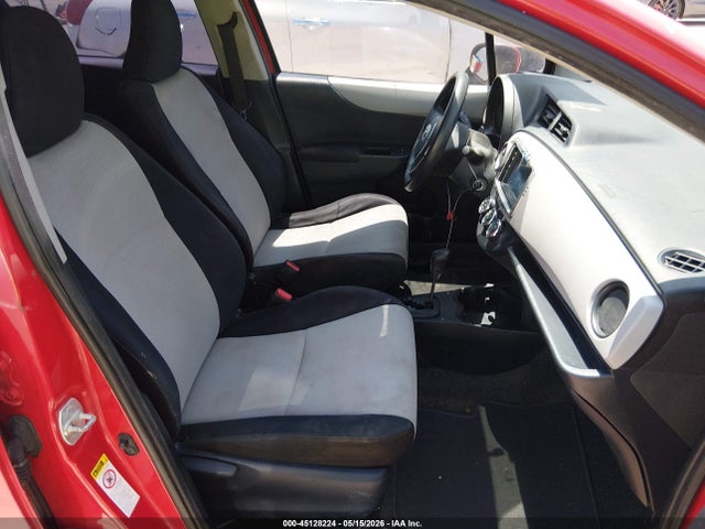 45128224 :رقم المزاد ، JTDKTUD37DD543422 vin ، 2013 Toyota Yaris L مزاد بيع