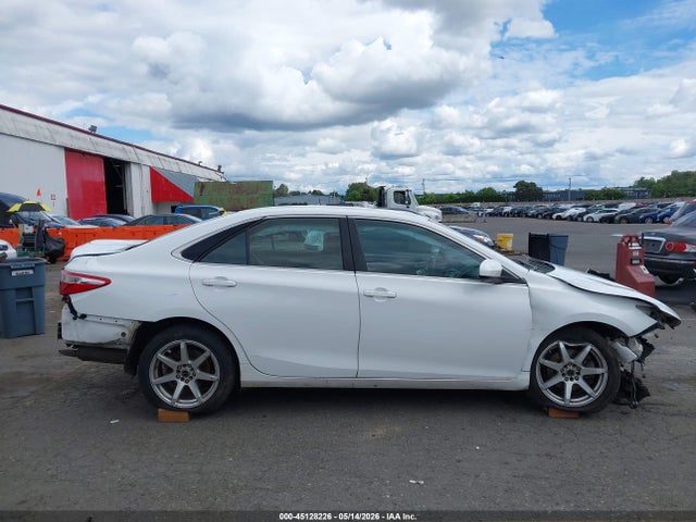 Toyota CAMRY LE 2016 4T1BF1FK2GU584051 Image 14
