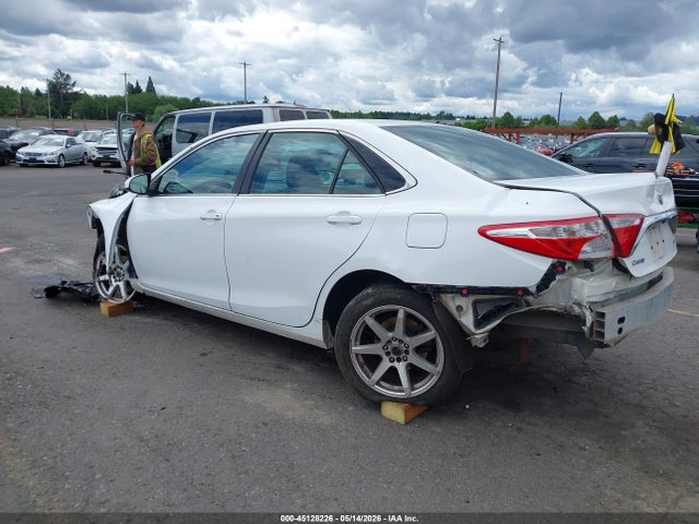 Toyota CAMRY LE 2016 4T1BF1FK2GU584051 Image 3
