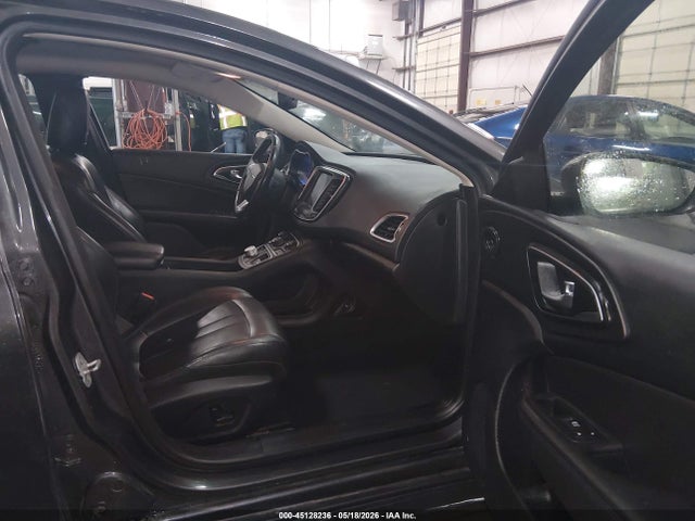 Продаж на аукціоні авто 2016 Chrysler 200 Limited Platinum, vin: 1C3CCCAB4GN182681, номер лоту: 45128236