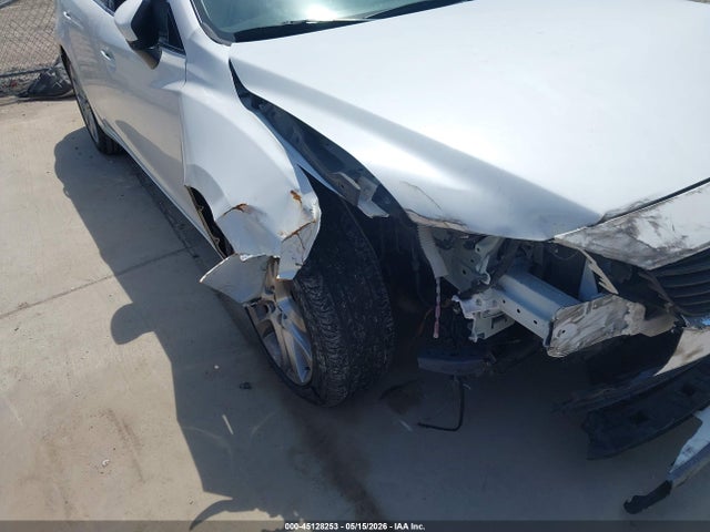 Aukcja sprzedaży 2015 Mazda Mazda6 I Touring, vin: JM1GJ1V56F1199306, numer aukcji: 45128253