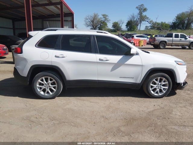 Jeep Cherokee Latitude 2016 1C4PJLCB0GW208526 Image 13