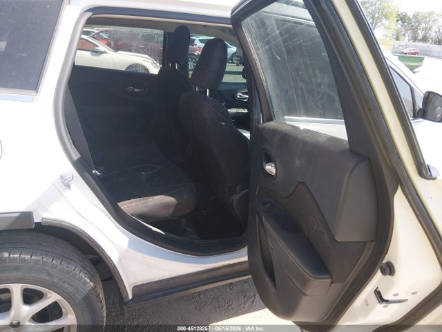 Jeep Cherokee Latitude 2016 1C4PJLCB0GW208526 Image 8