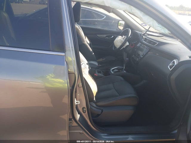 KNMAT2MV4GP728449 Nissan Rogue Sl