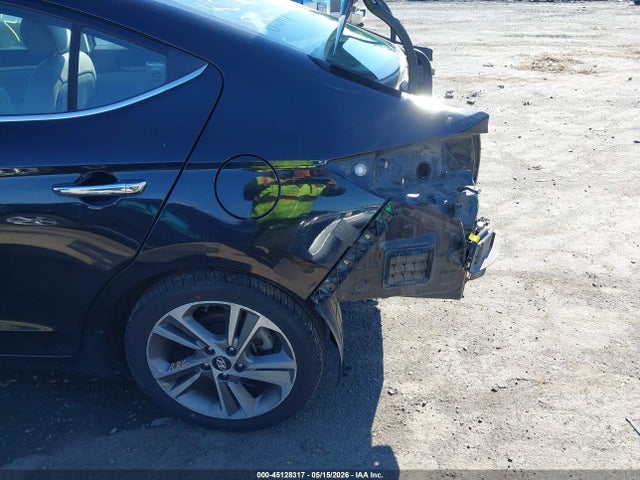 2017 Hyundai Elantra Limited მანქანა იყიდება აუქციონზე, vin: 5NPD84LF3HH054912, აუქციონის ნომერი: 45128317