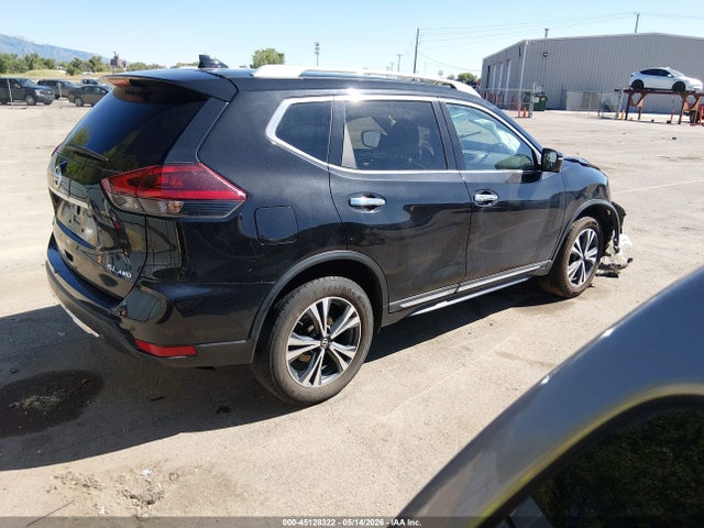 5N1AT2MV9JC728375 Nissan Rogue Sl