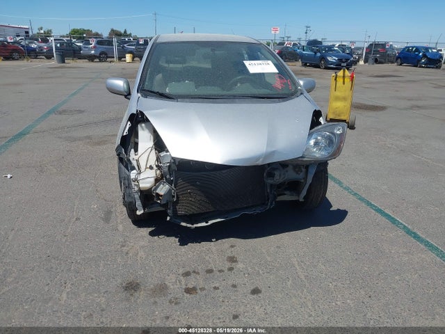 Продаж на аукціоні авто 2013 Honda Fit, vin: JHMGE8H3XDC020921, номер лоту: 45128328