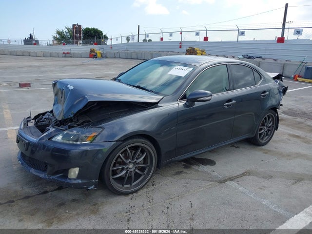 45128332 :رقم المزاد ، JTHBF5C25A5117240 vin ، 2010 Lexus Is 250 مزاد بيع