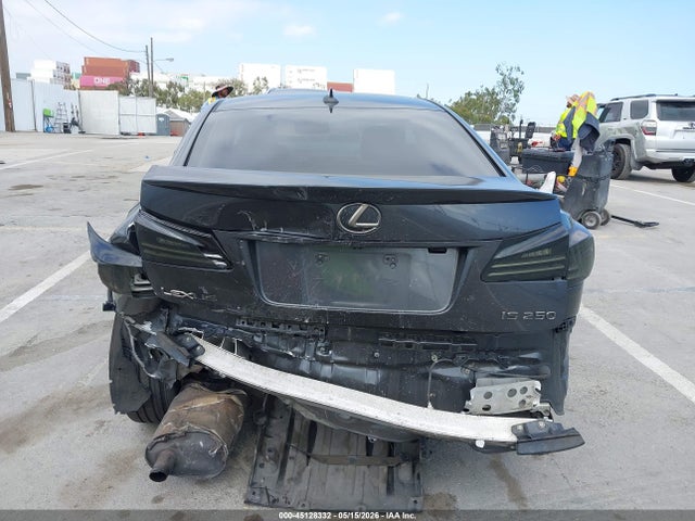45128332 :رقم المزاد ، JTHBF5C25A5117240 vin ، 2010 Lexus Is 250 مزاد بيع