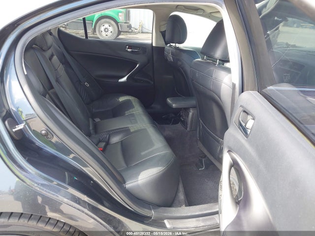45128332 :رقم المزاد ، JTHBF5C25A5117240 vin ، 2010 Lexus Is 250 مزاد بيع