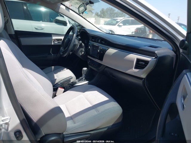 2015 Toyota Corolla Le მანქანა იყიდება აუქციონზე, vin: 5YFBURHE3FP188898, აუქციონის ნომერი: 45128344