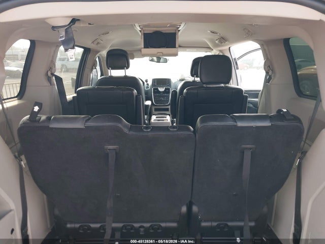 45128361 :رقم المزاد ، 2C4RC1BG9FR534496 vin ، 2015 Chrysler Town & Country Touring مزاد بيع