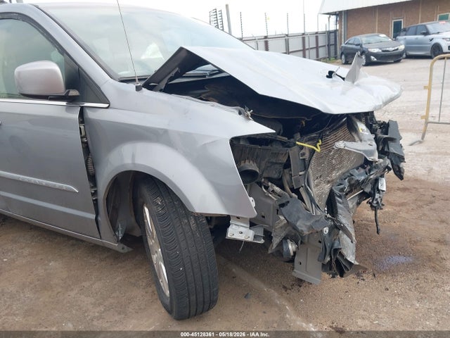 45128361 :رقم المزاد ، 2C4RC1BG9FR534496 vin ، 2015 Chrysler Town & Country Touring مزاد بيع